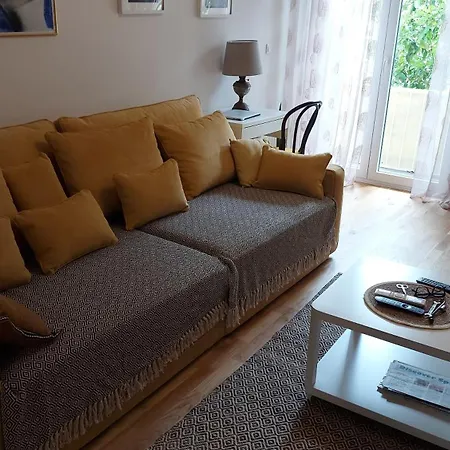 Little Cherry * Split