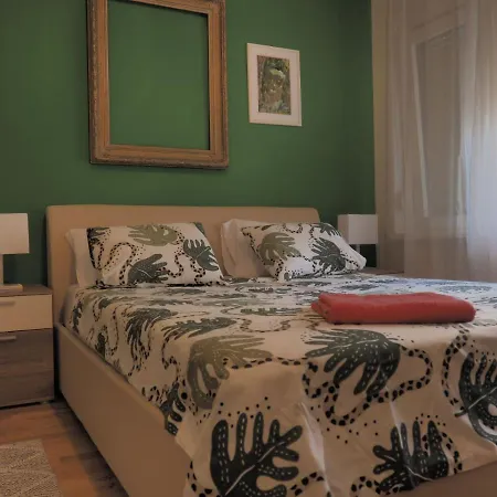 Apartment Little Cherry